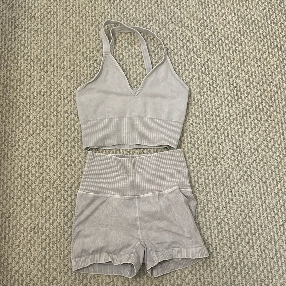 High-Rise 7/8 Length Good Karma Leggings and good karma crop top color ice grey